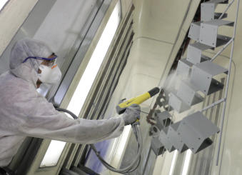 Prašno barvanje kovinskih izdelkov in polizdelkov v Ljubljani