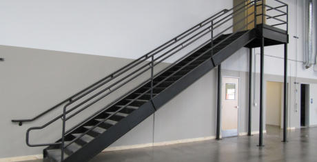 Izdelava in montaža kovinskih stopnišč Spodnjeposavska